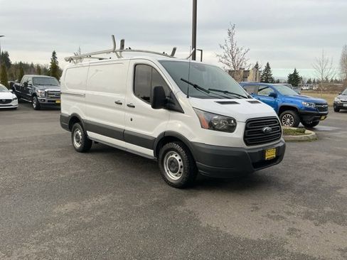 Used 2018 Ford Transit 250 130 Low Roof image 3