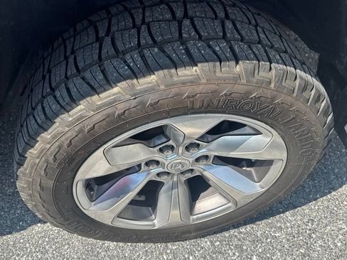 Used 2019 RAM 1500 Limited AWD/4WD image 5