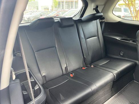 Certified 2025 Toyota Grand Highlander FWD image 23