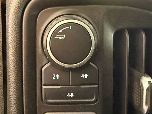 Used 2020 Chevrolet Silverado 2500 W/T w/ WT Safety Package image 16