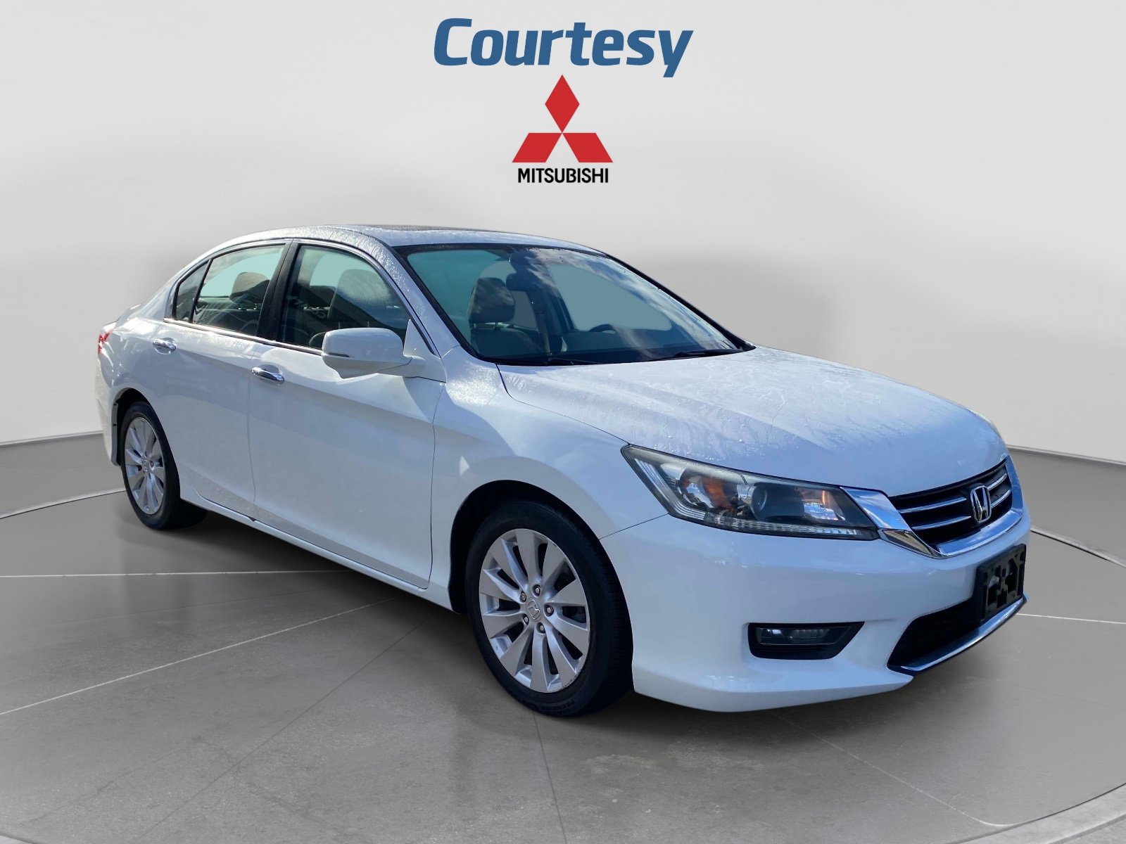 Used 2015 Honda Accord EX-L image 7