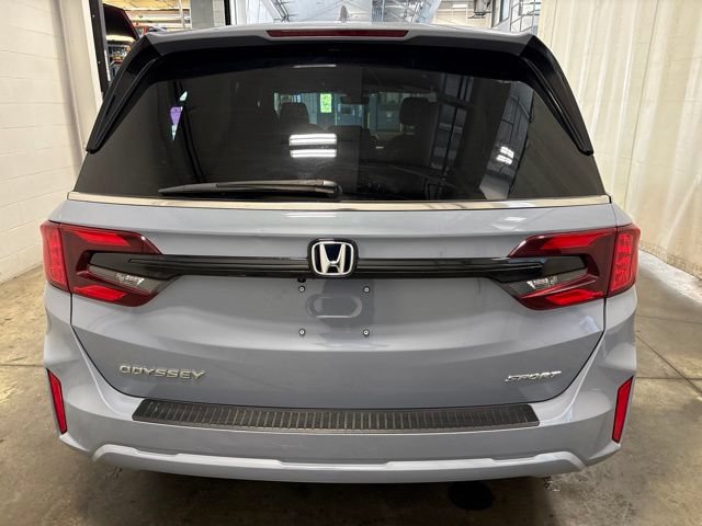 Used 2025 Honda Odyssey Sport-L image 5