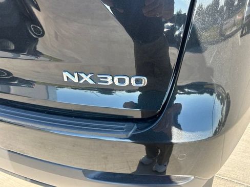 Used 2020 Lexus NX 300 FWD w/ Comfort Package image 4