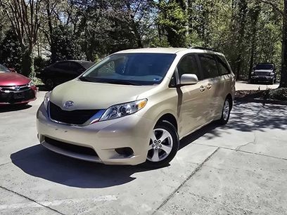 Used 2011 Toyota Sienna LE