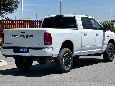 New 2025 RAM 2500 Laramie w/ Towing Technology Group image 4