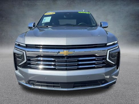 Used 2026 Chevrolet Tahoe Premier AWD/4WD image 2