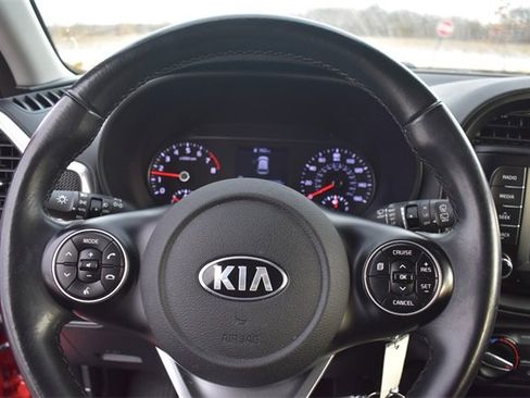 Certified 2020 Kia Soul GT-Line image 28