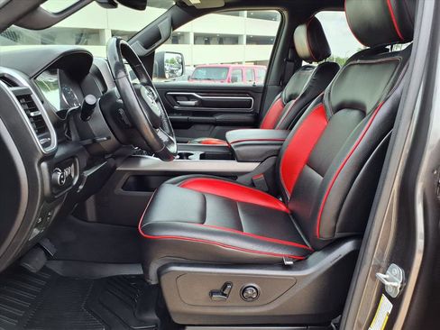 Used 2019 RAM 1500 Big Horn image 19