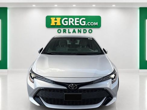 Used 2022 Toyota Corolla SE w/ SE Preferred Package FWD image 7