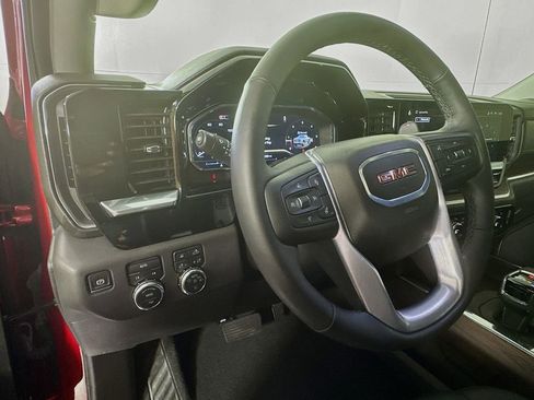 Used 2025 GMC Sierra 1500 SLT w/ SLT Premium Package AWD/4WD image 12