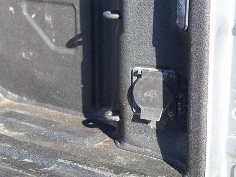 Used 2025 Chevrolet Silverado 2500 High Country w/ Technology Package image 7