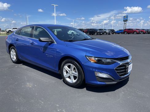 Used 2023 Chevrolet Malibu LS FWD image 7