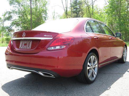 Used 2018 Mercedes-Benz C 300 4MATIC Sedan image 5