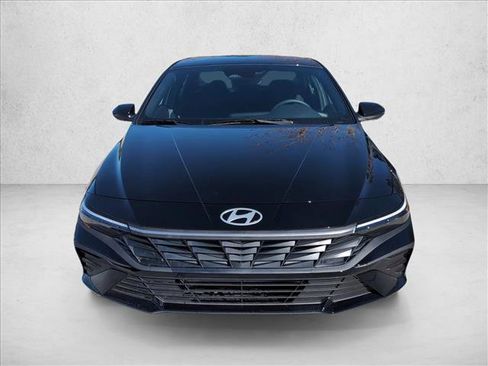 New 2026 Hyundai Elantra Sport image 6