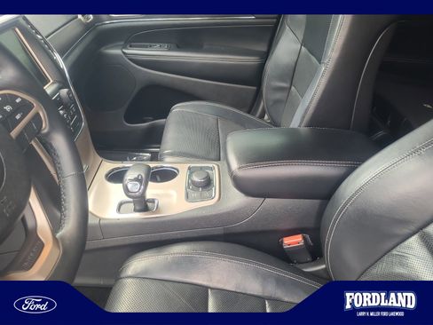 Used 2015 Jeep Grand Cherokee Limited w/ Luxury Group II AWD/4WD image 15