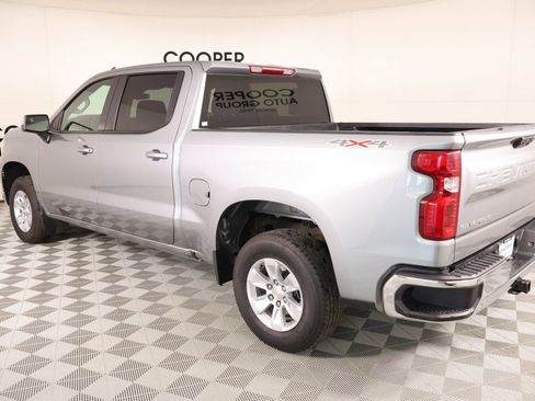 Used 2025 Chevrolet Silverado 1500 LT AWD/4WD image 22