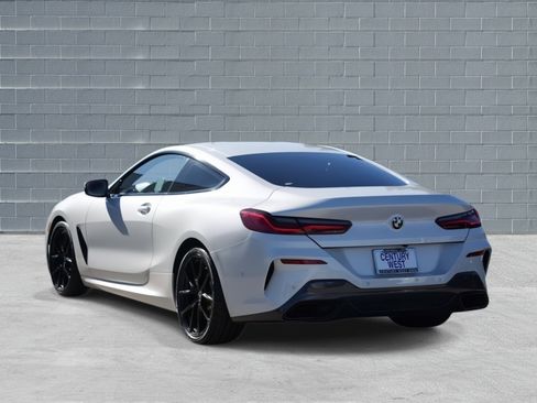 Used 2022 BMW 840i 840i Coupe RWD w/ Driving Assistance Package image 4