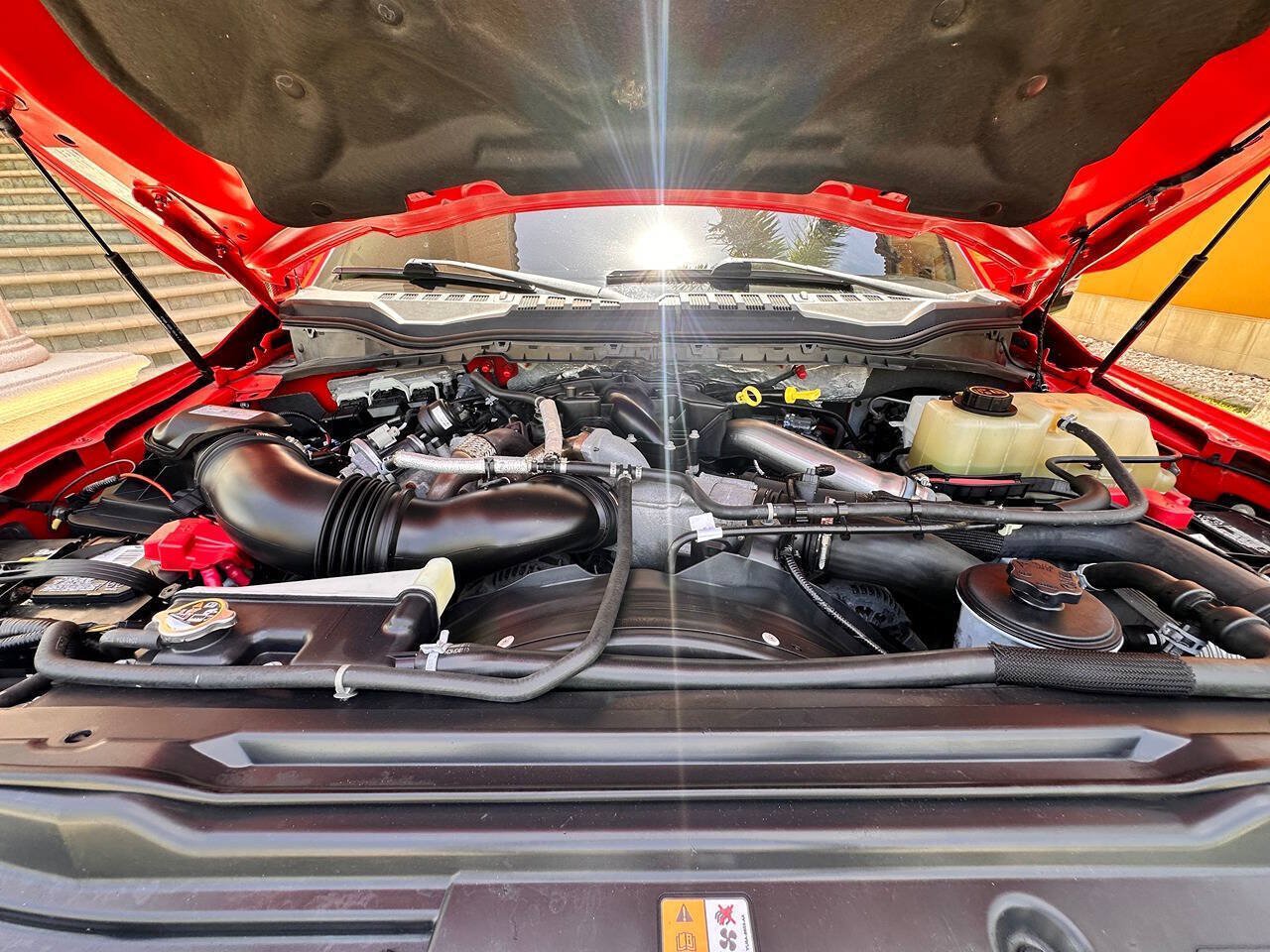 Used 2019 Ford F450 Lariat w/ Lariat Value Package AWD/4WD image 9