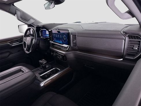 Used 2022 Chevrolet Silverado 1500 RST image 21