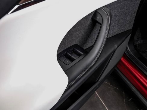 Used 2023 Tesla Model X image 55