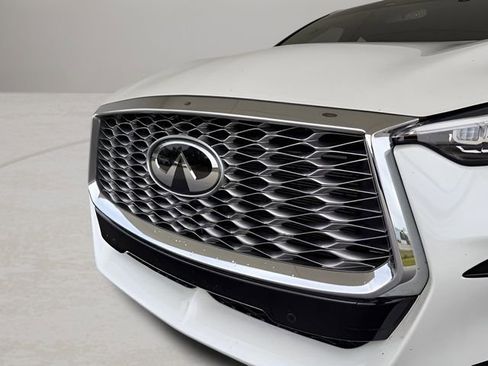 Used 2023 INFINITI QX55 Sensory AWD/4WD image 2