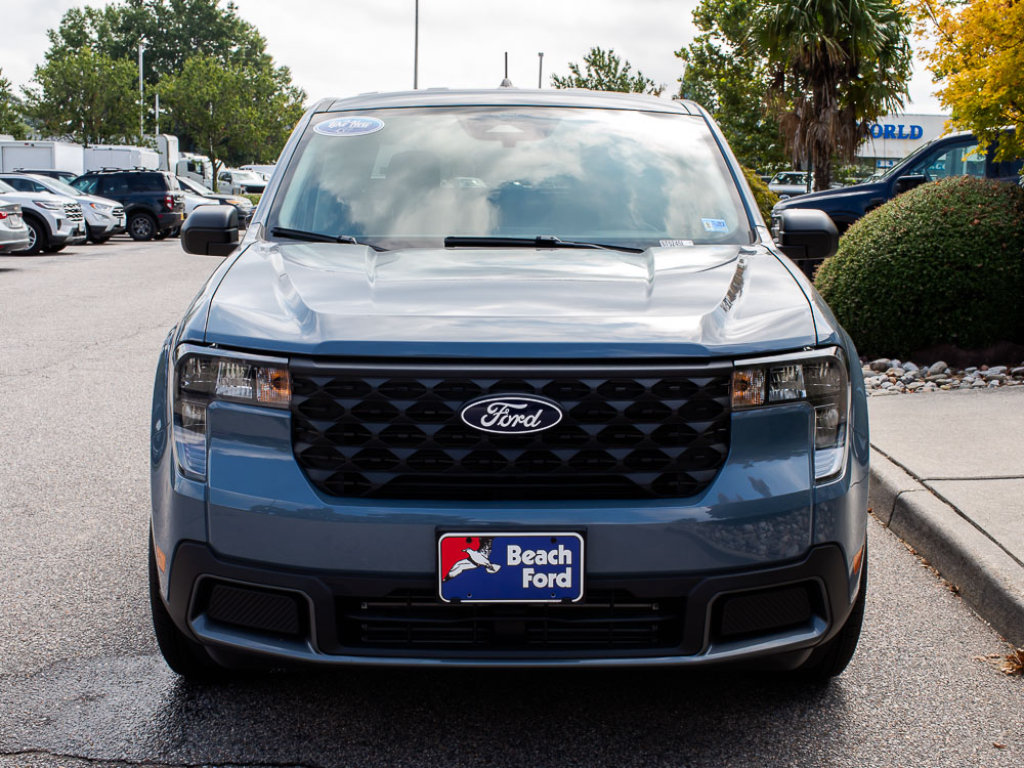 Used 2026 Ford Maverick XLT FWD image 2