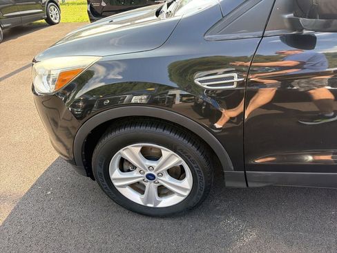 Used 2015 Ford Escape SE w/ Equipment Group 201A AWD/4WD image 10