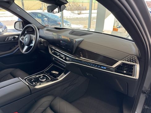 Certified 2026 BMW X5 xDrive50e w/ Executive Package image 58