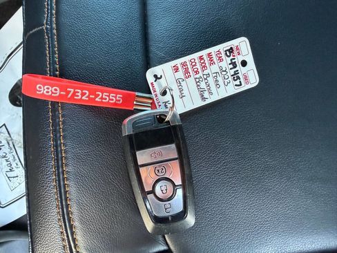 Used 2023 Ford Bronco Badlands w/ Sasquatch Package image 77