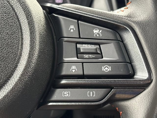 Used 2025 Subaru Crosstrek 2.5i Limited AWD/4WD image 16