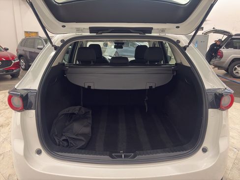 Used 2018 MAZDA CX-5 Sport image 15