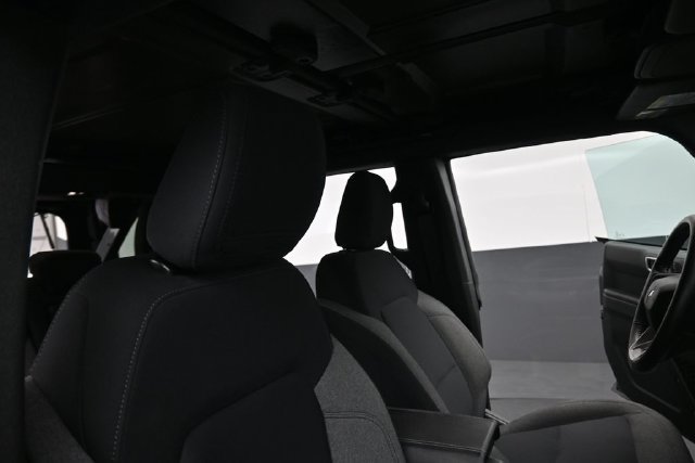Certified 2025 Ford Bronco Big Bend AWD/4WD image 31