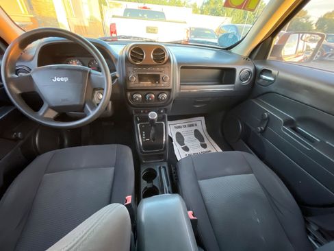 Used 2010 Jeep Patriot Sport image 15