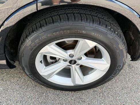 Used 2021 Audi Q7 3.0T Premium AWD/4WD image 7