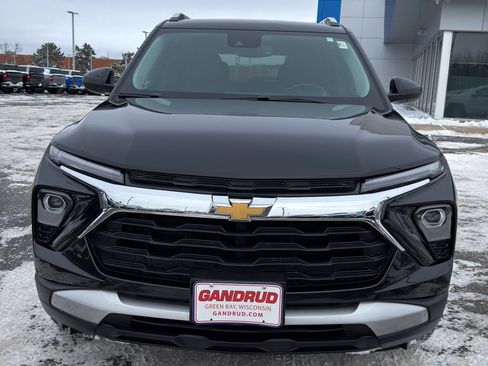 Certified 2024 Chevrolet TrailBlazer LT w/ Convenience Package image 3