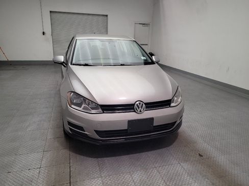 Used 2015 Volkswagen Golf 4-Door FWD image 14