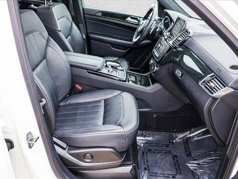 Used 2019 Mercedes-Benz GLS 450 4MATIC image 30
