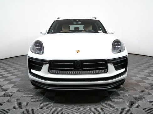 Used 2026 Porsche Macan AWD/4WD image 36