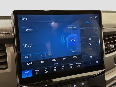 Used 2024 Ford Expedition Max XLT image 21