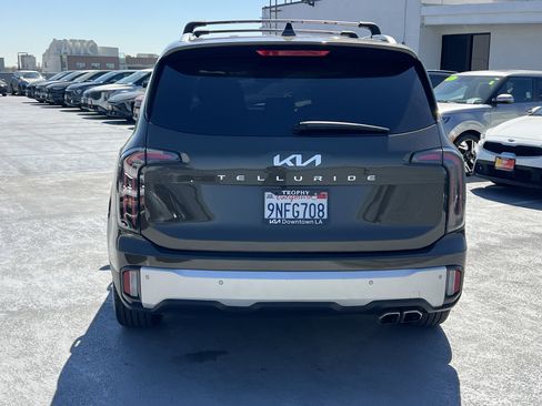 Certified 2024 Kia Telluride EX image 6