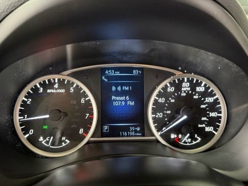 Used 2017 Nissan Sentra SV w/ Driver's Assist Package FWD image 11
