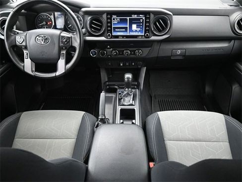 Used 2020 Toyota Tacoma TRD Sport w/ Blackout Package image 20