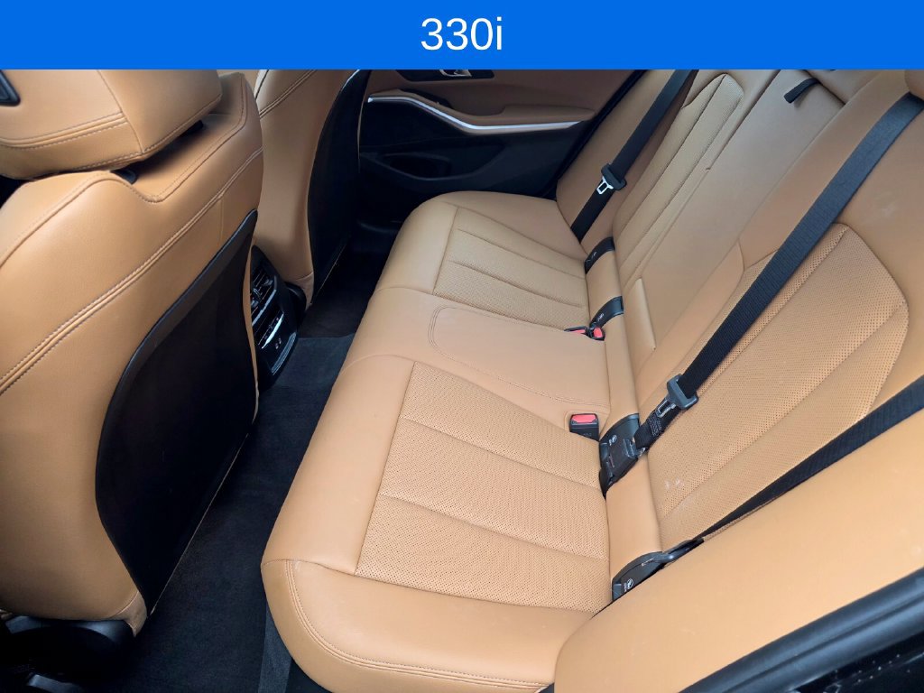 Used 2024 BMW 330i Sedan w/ Convenience Package RWD image 14