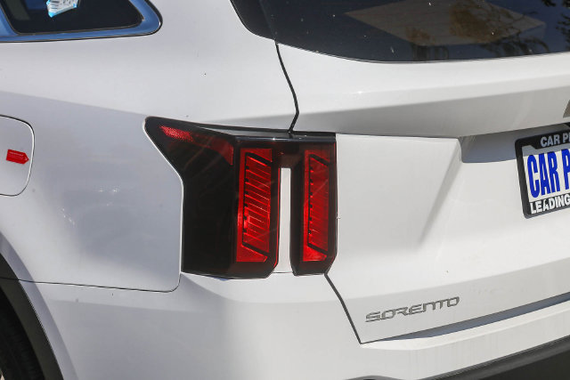 New 2026 Kia Sorento EX AWD/4WD image 17
