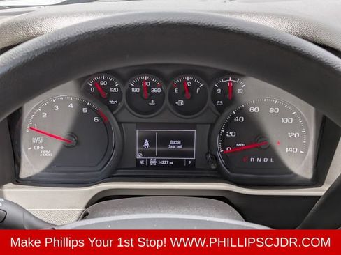 Used 2024 Chevrolet Silverado 1500 Custom Trail Boss AWD/4WD image 23
