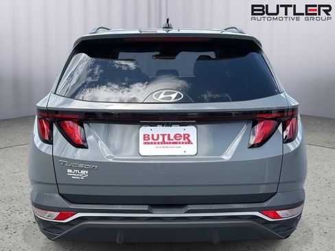 Used 2024 Hyundai Tucson SEL FWD image 5