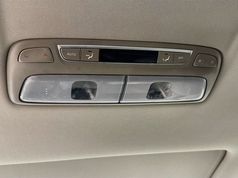 Used 2022 Kia Telluride S AWD/4WD image 28