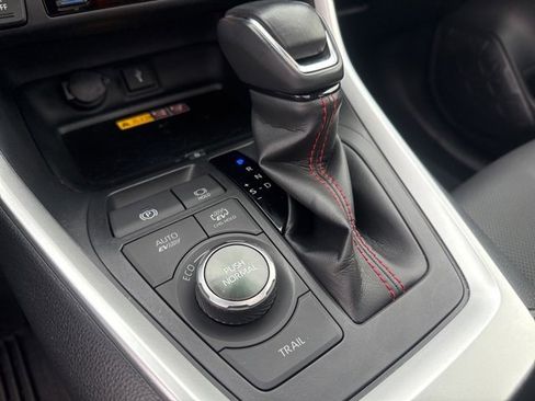 Used 2022 Toyota RAV4 XSE image 29