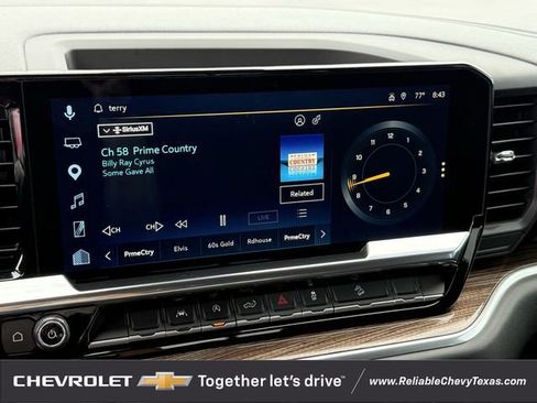 Used 2025 Chevrolet Silverado 1500 LT AWD/4WD image 27