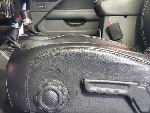 Used 2022 Jeep Wrangler Unlimited Sahara 4xe w/ Cold Weather Group image 13